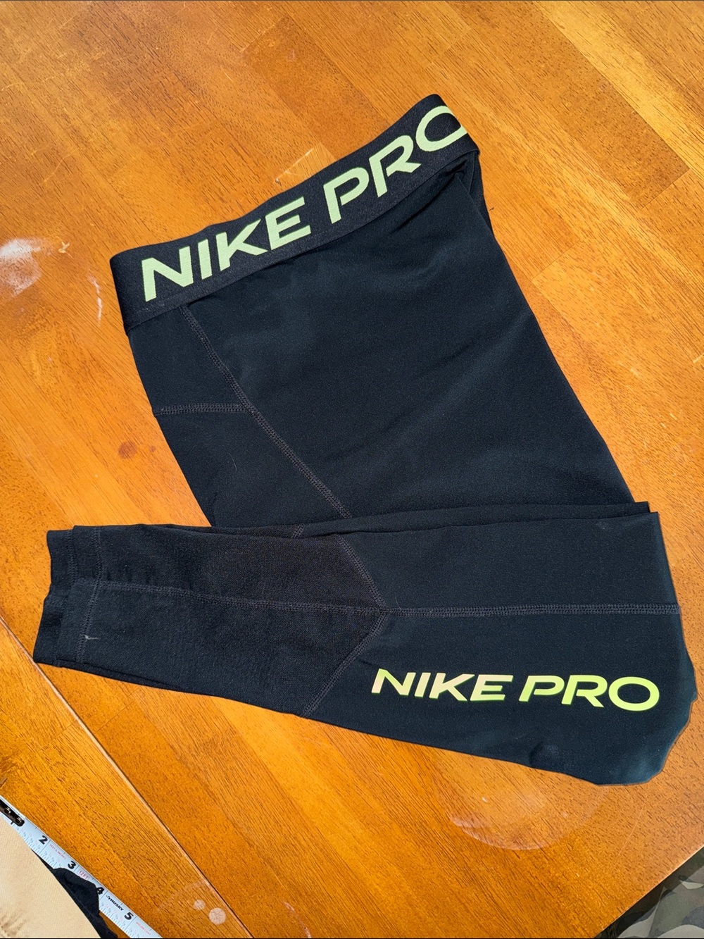 Nike Pro Mid-Rise Full-Length Leggings